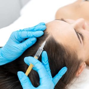 PRP - Eigenbluttherapie für junge Haut und kräftige Haare